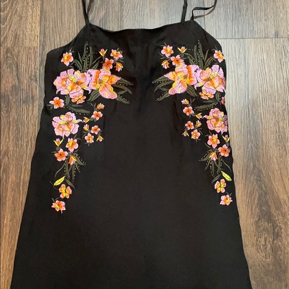 Guess Jumpsuit - Picture 3 of 3